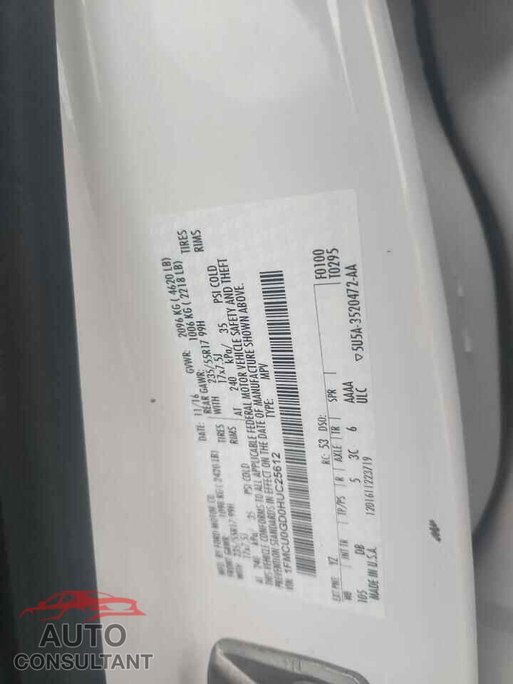 FORD ESCAPE 2017 - 1FMCU0GD0HUC25612
