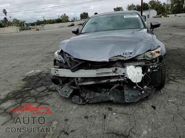 LEXUS IS 2016 - JTHBA1D28G5036649