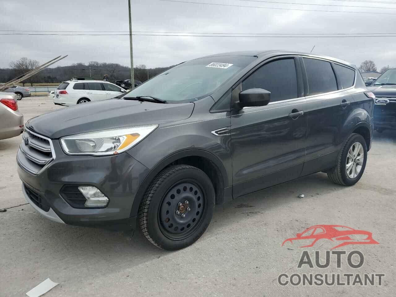 FORD ESCAPE 2017 - 1FMCU9GD3HUC22143