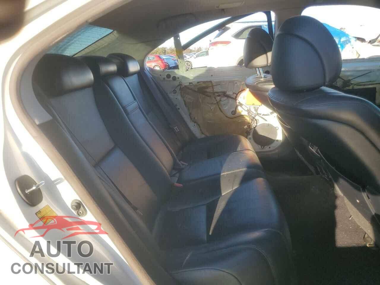 LEXUS LS460 2010 - JTHCL5EF9A5005246
