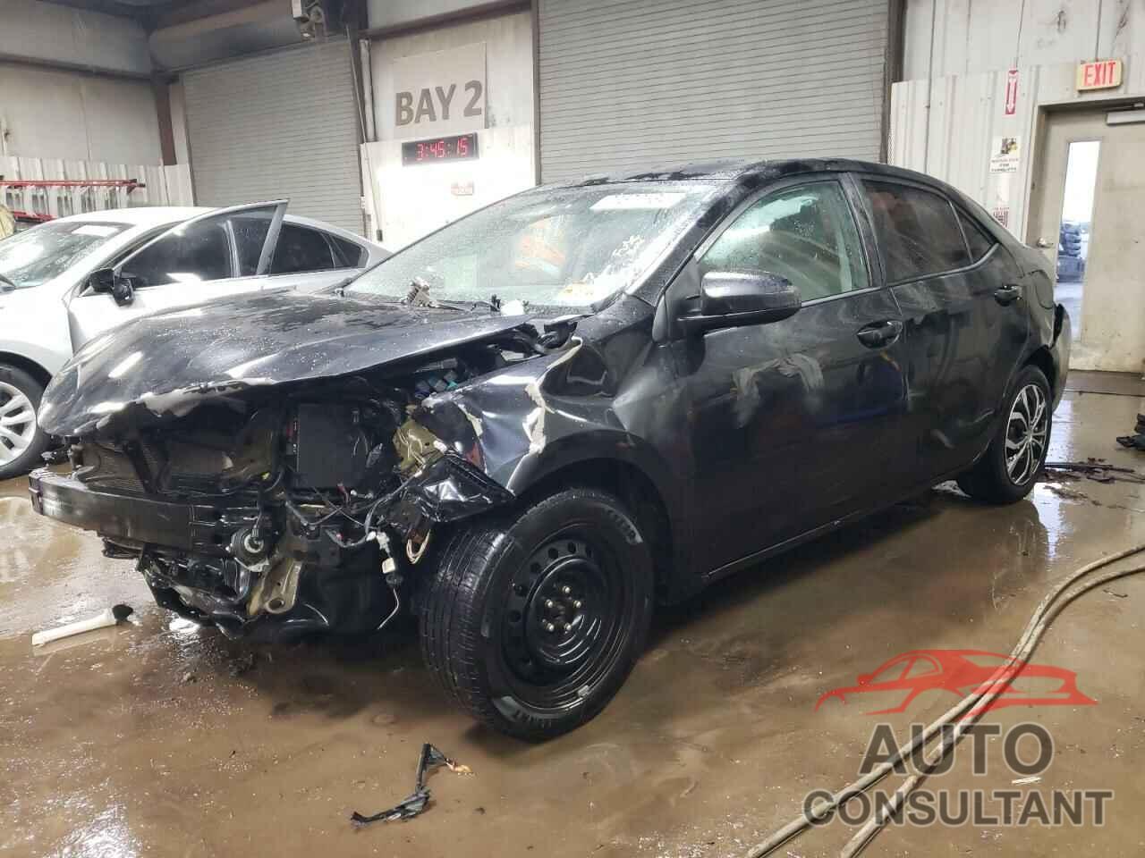 TOYOTA COROLLA 2015 - 5YFBURHE7FP221773