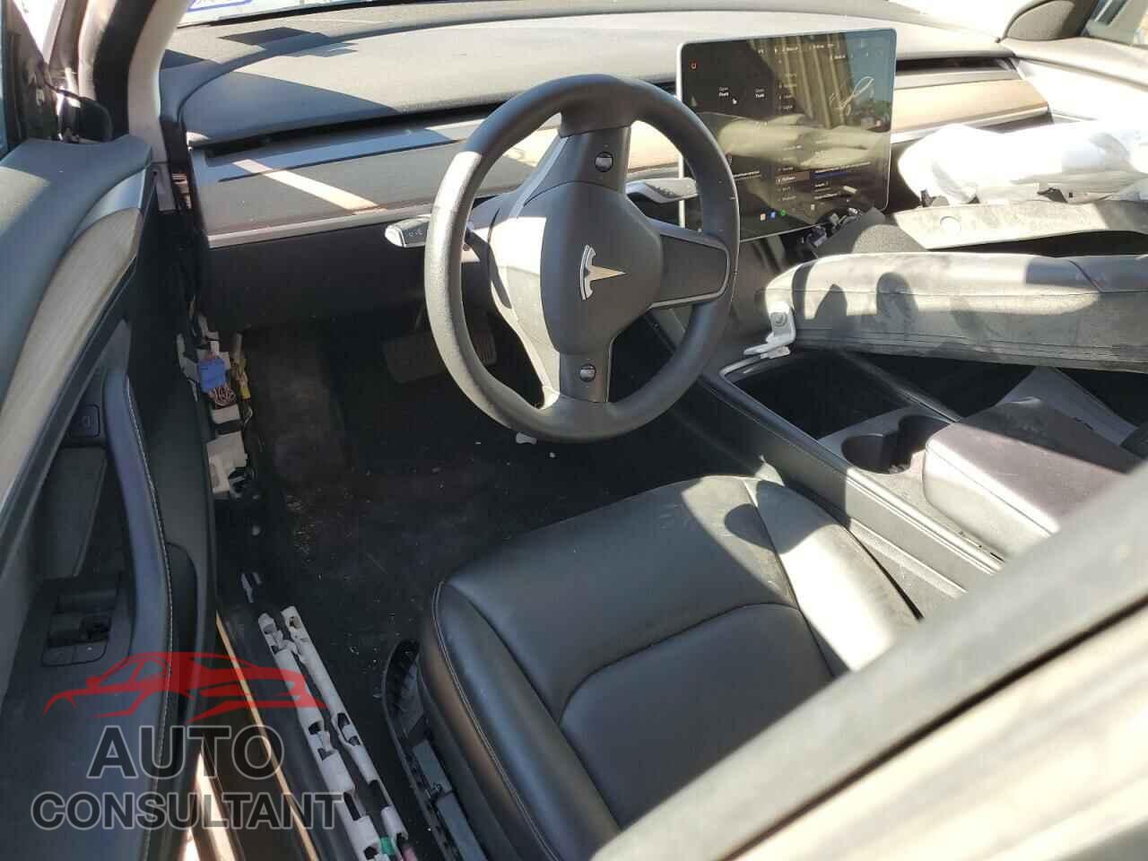 TESLA MODEL 3 2022 - 5YJ3E1EA9NF286428