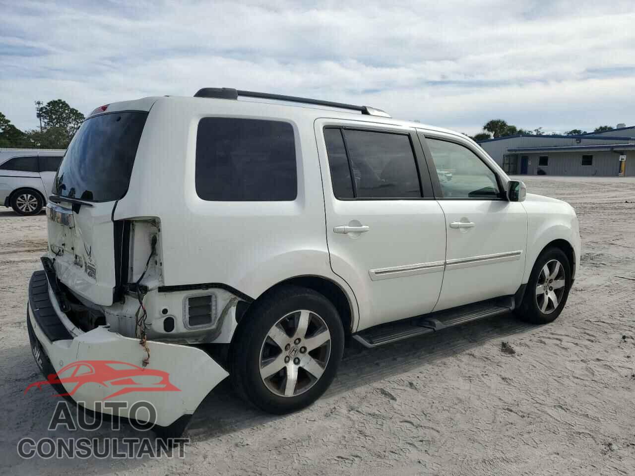 HONDA PILOT 2012 - 5FNYF4H96CB084620