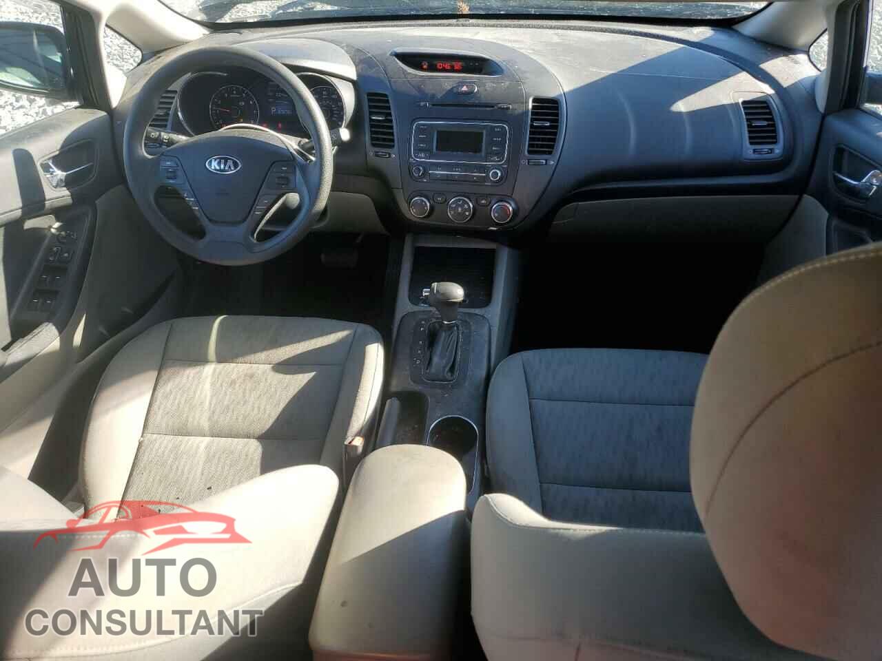 KIA FORTE 2015 - KNAFK4A67F5423357
