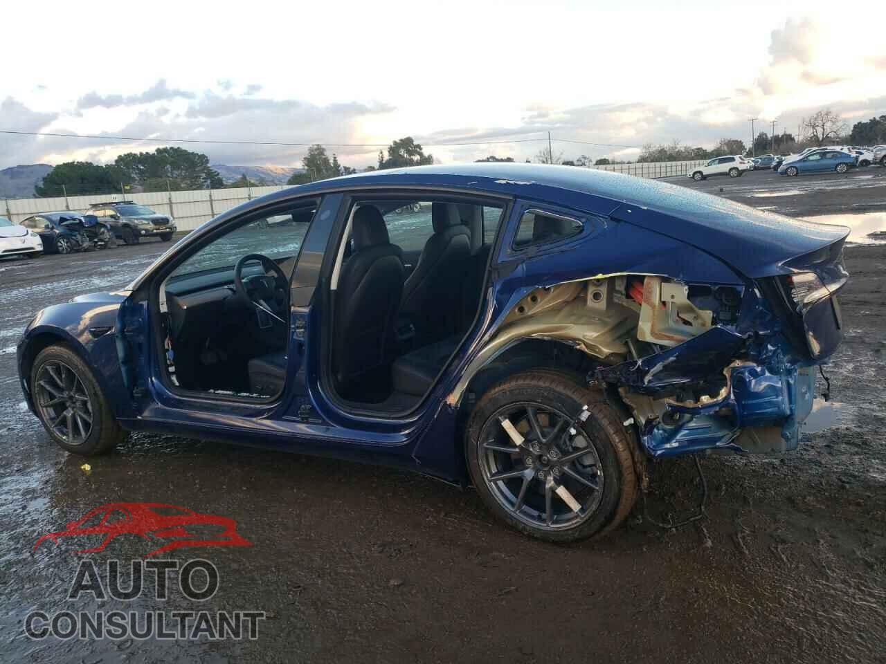 TESLA MODEL 3 2022 - 5YJ3E1EB0NF147376
