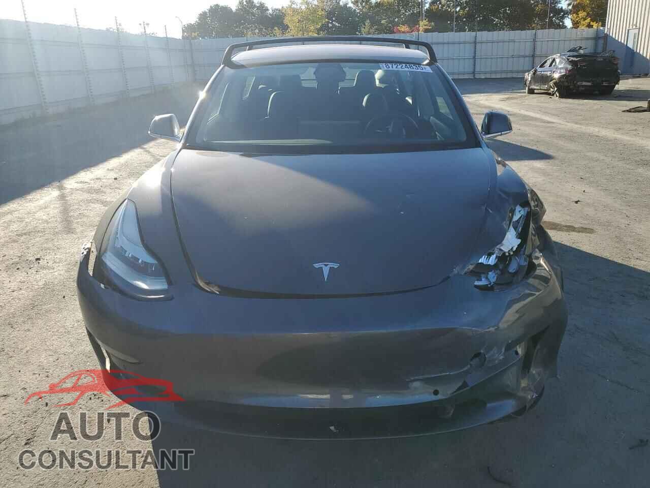 TESLA MODEL 3 2018 - 5YJ3E1EB7JF073724