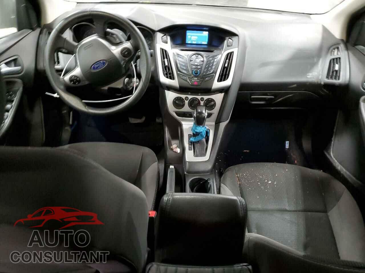 FORD FOCUS 2014 - 1FADP3F23EL389512