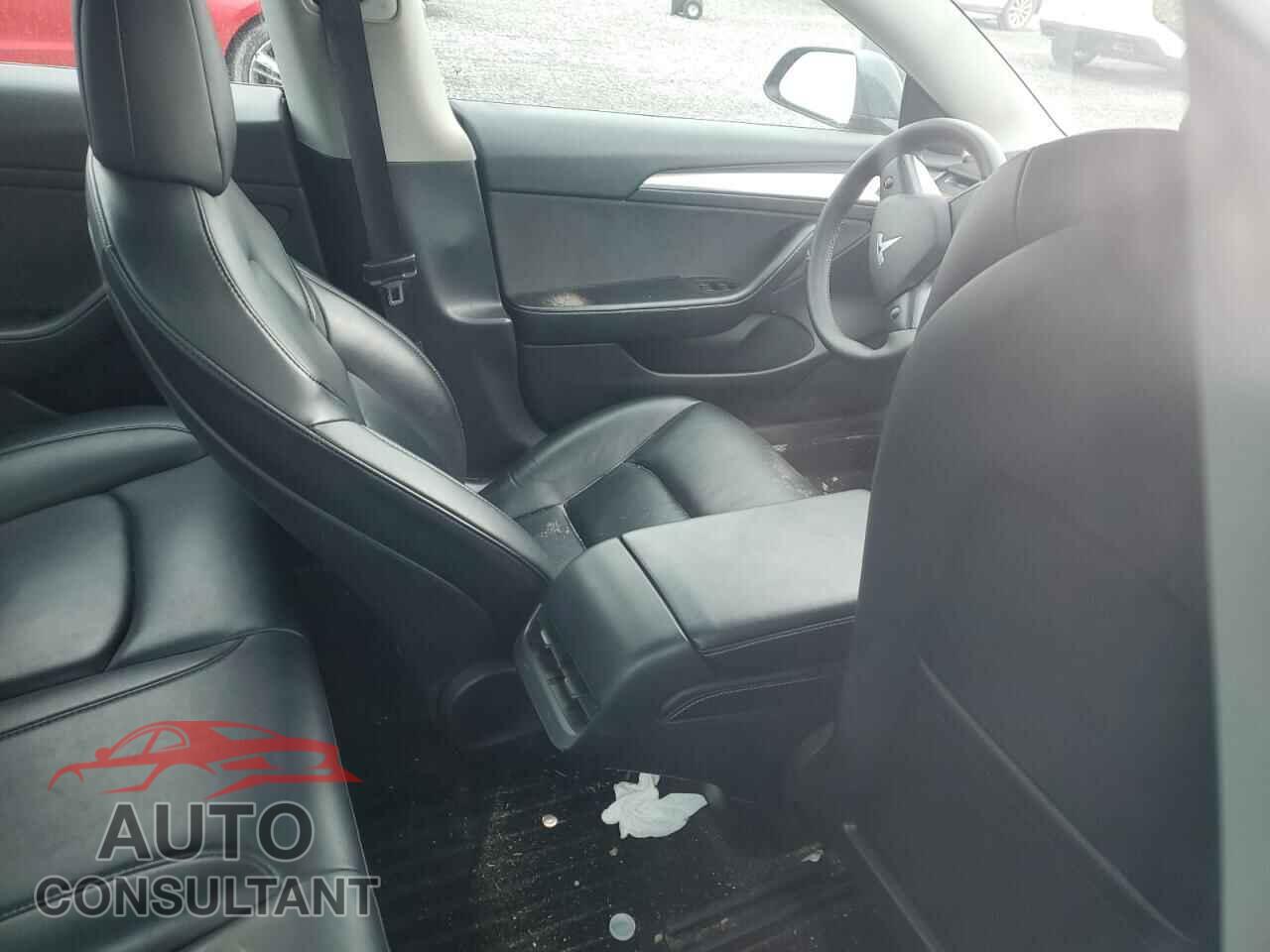 TESLA MODEL 3 2022 - 5YJ3E1EA1NF258185