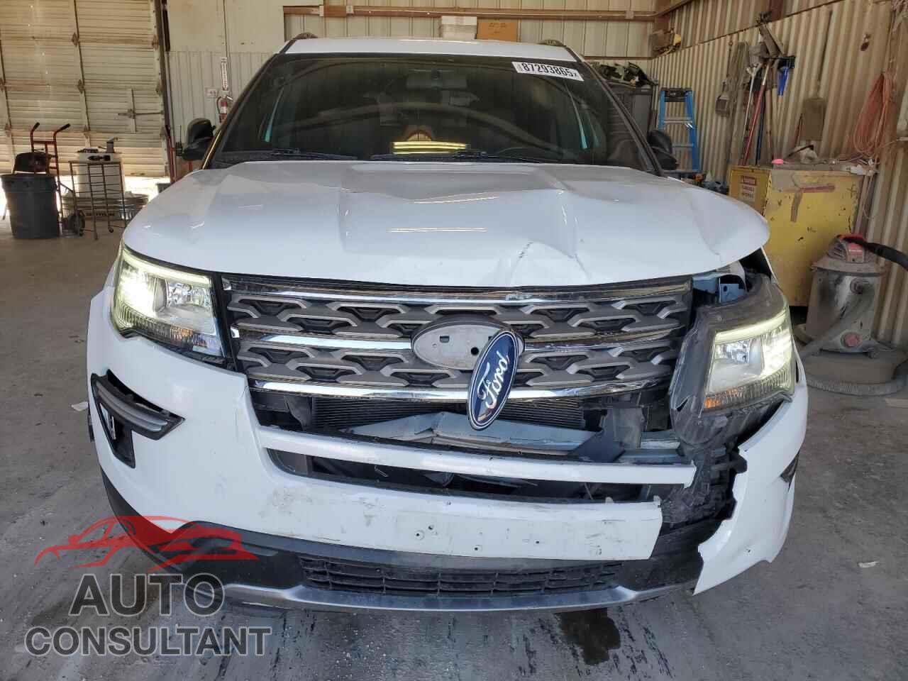 FORD EXPLORER 2018 - 1FM5K7D80JGB78293
