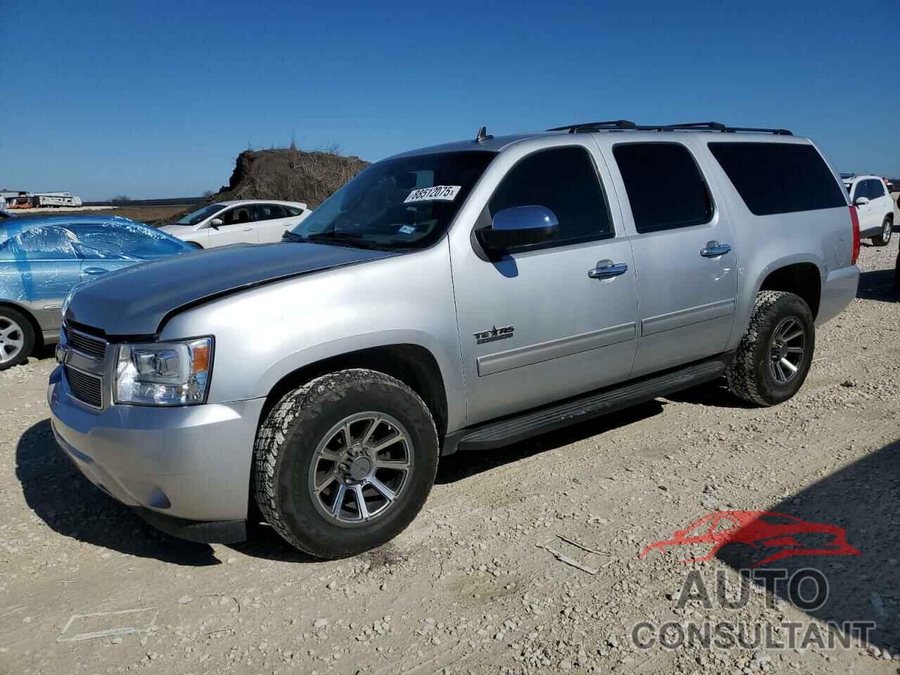 CHEVROLET SUBURBAN 2013 - 1GNSCJE00DR187764