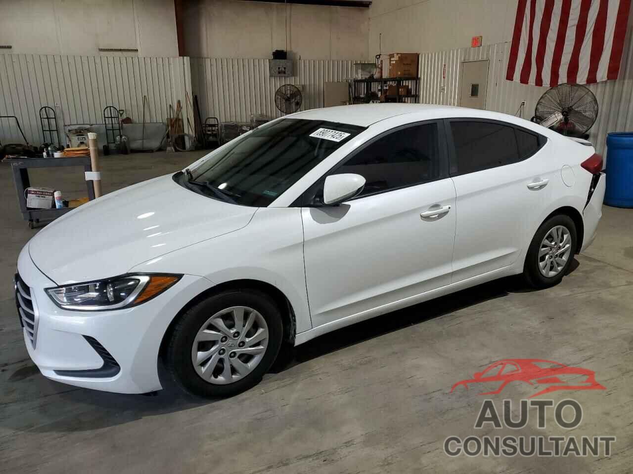 HYUNDAI ELANTRA 2018 - 5NPD74LF3JH226719