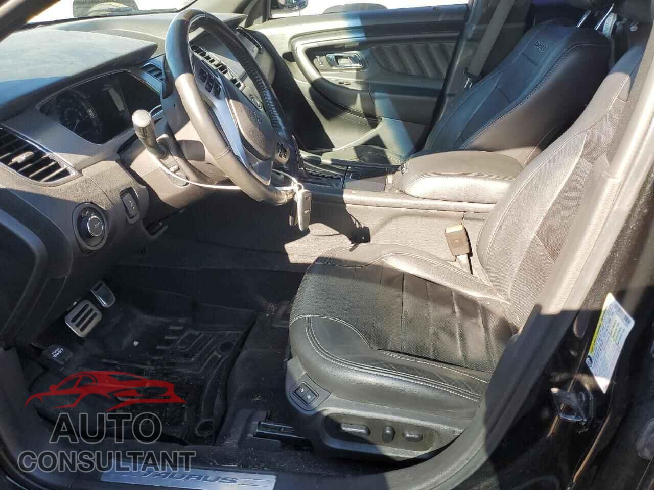 FORD TAURUS 2015 - 1FAHP2KT1FG174845