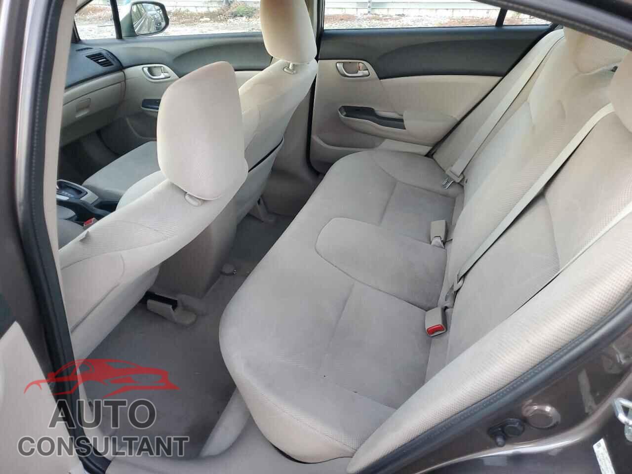 HONDA CIVIC 2012 - 2HGFB2F52CH596376