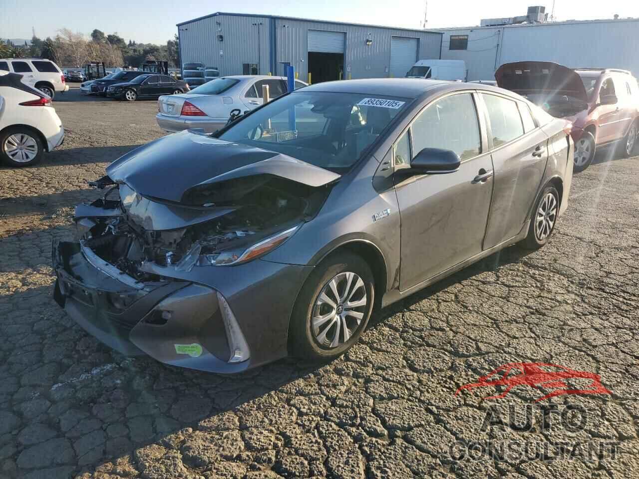 TOYOTA PRIUS 2022 - JTDKAMFP2N3223910
