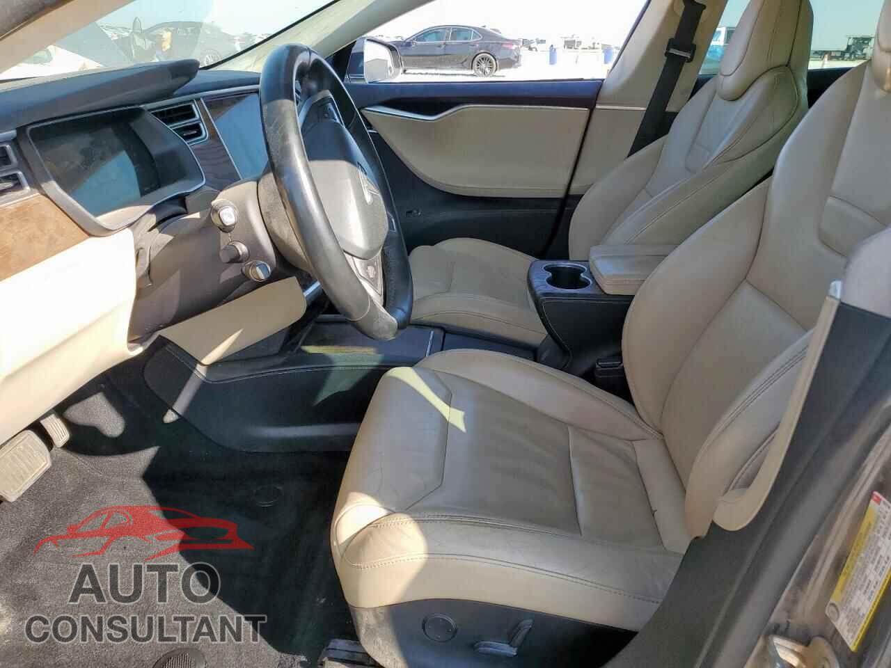 TESLA MODEL S 2017 - 5YJSA1E26HF199736