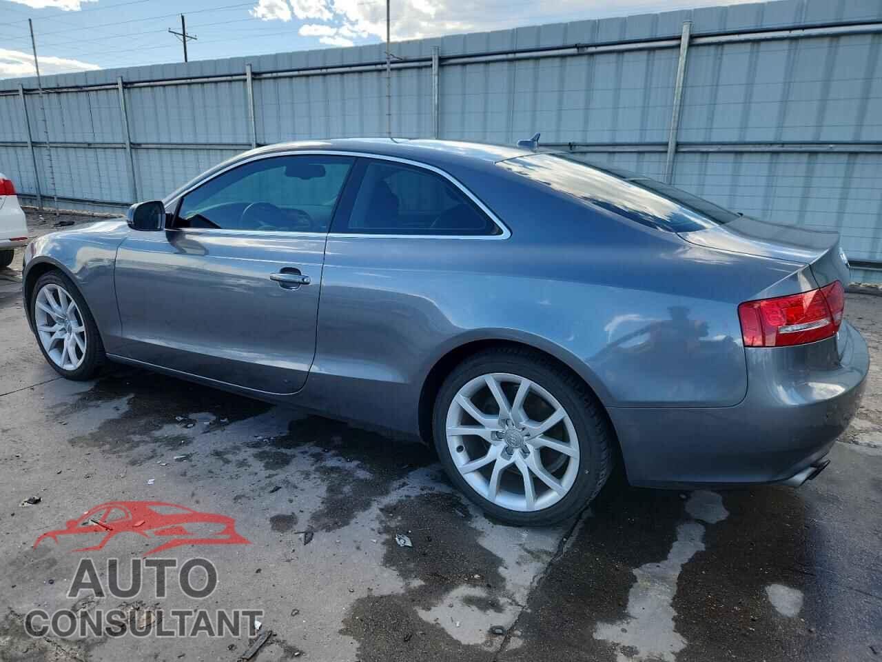 AUDI A5 2012 - WAULFAFR1CA020082