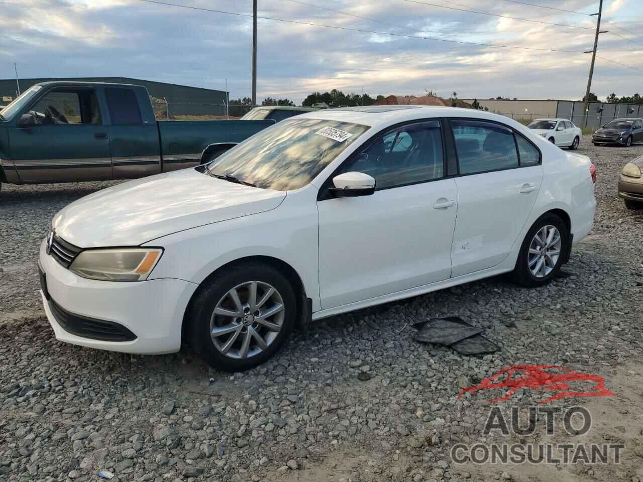 VOLKSWAGEN JETTA 2011 - 3VWDZ7AJ9BM394022