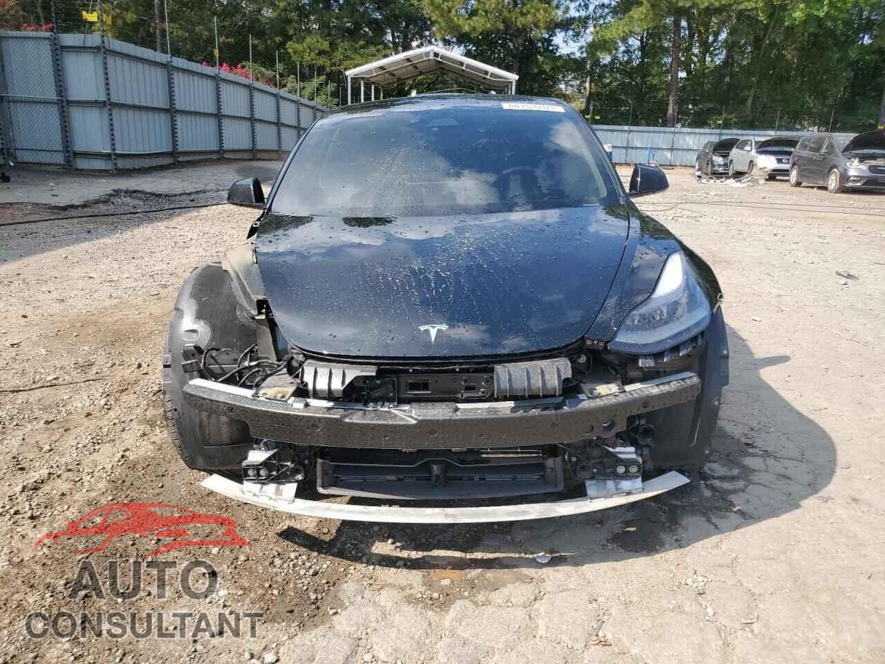 TESLA MODEL 3 2021 - 5YJ3E1EB2MF989988