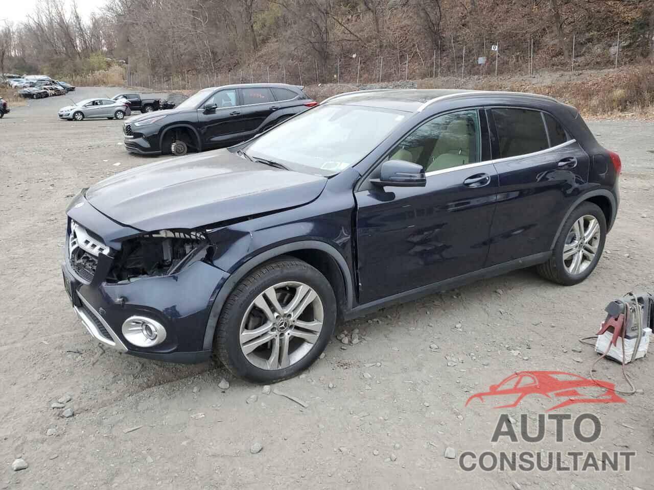 MERCEDES-BENZ GLA-CLASS 2018 - WDCTG4GB6JJ436347