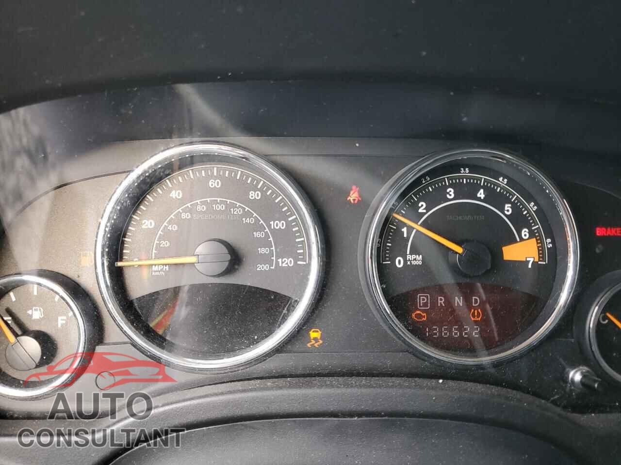 JEEP COMPASS 2015 - 1C4NJCEA8FD305348