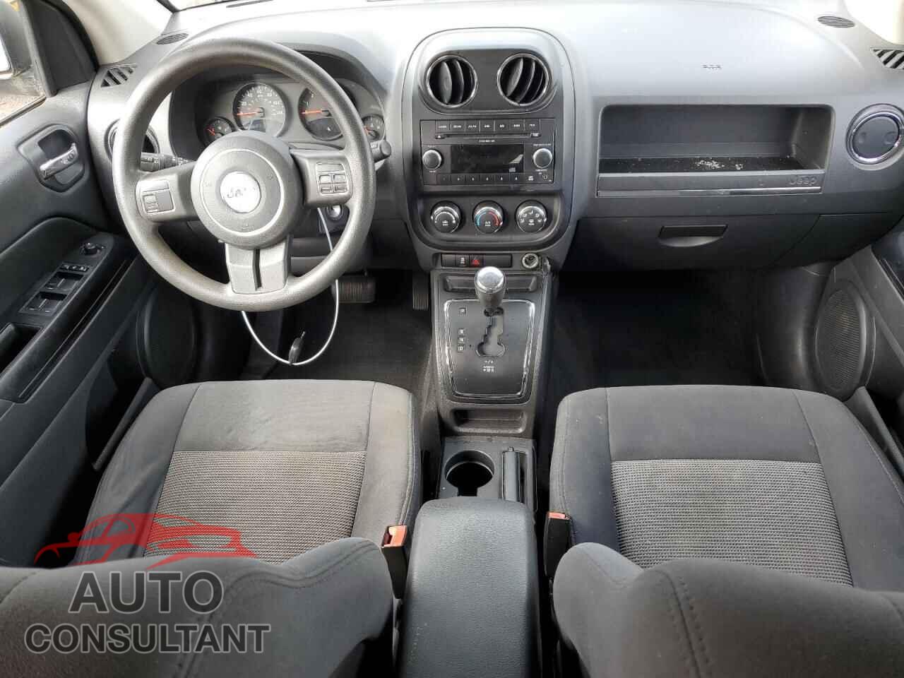 JEEP COMPASS 2011 - 1J4NF1FB7BD240476