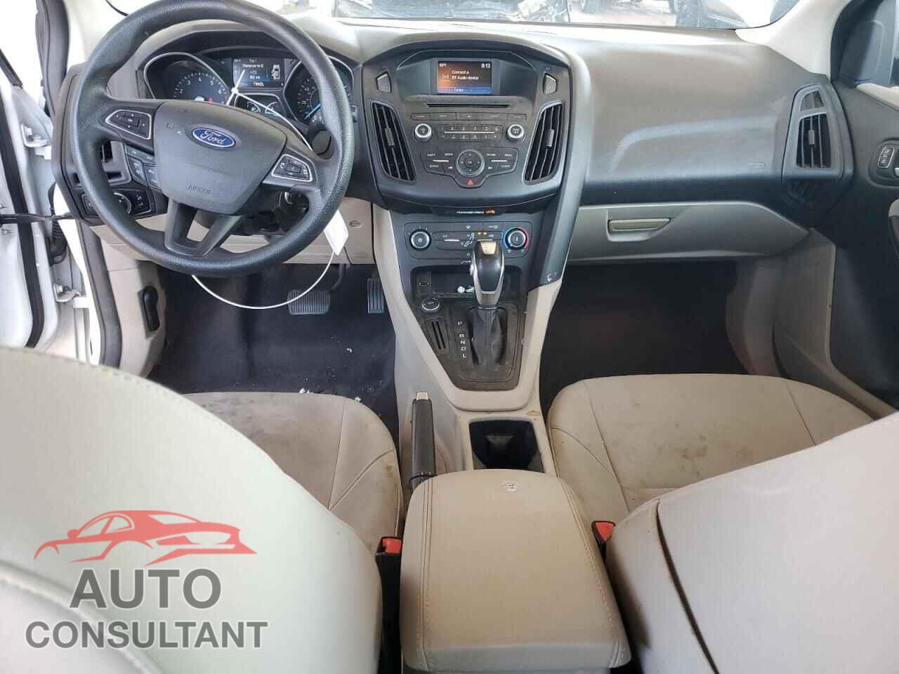FORD FOCUS 2015 - 1FADP3F2XFL343838