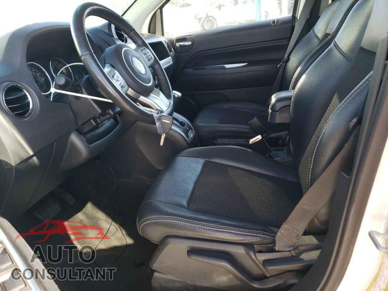 JEEP COMPASS 2016 - 1C4NJCEB5GD543037