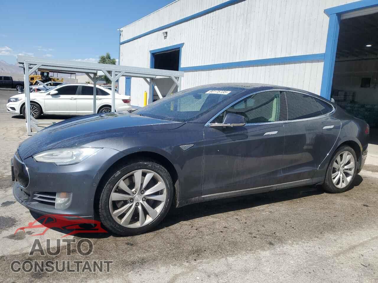 TESLA MODEL S 2015 - 5YJSA1H12FF083546