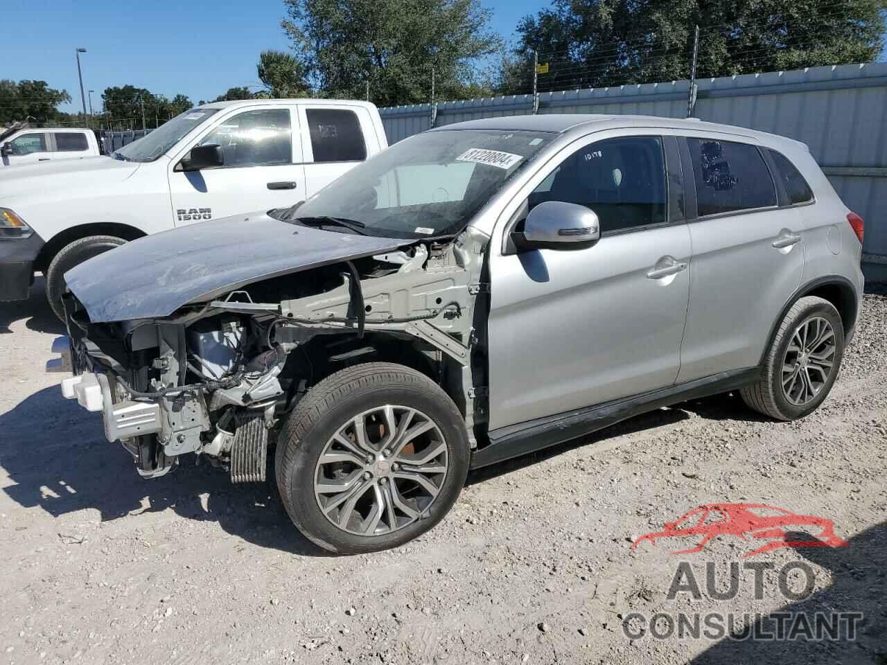 MITSUBISHI OUTLANDER 2019 - JA4AP3AU4KU033950