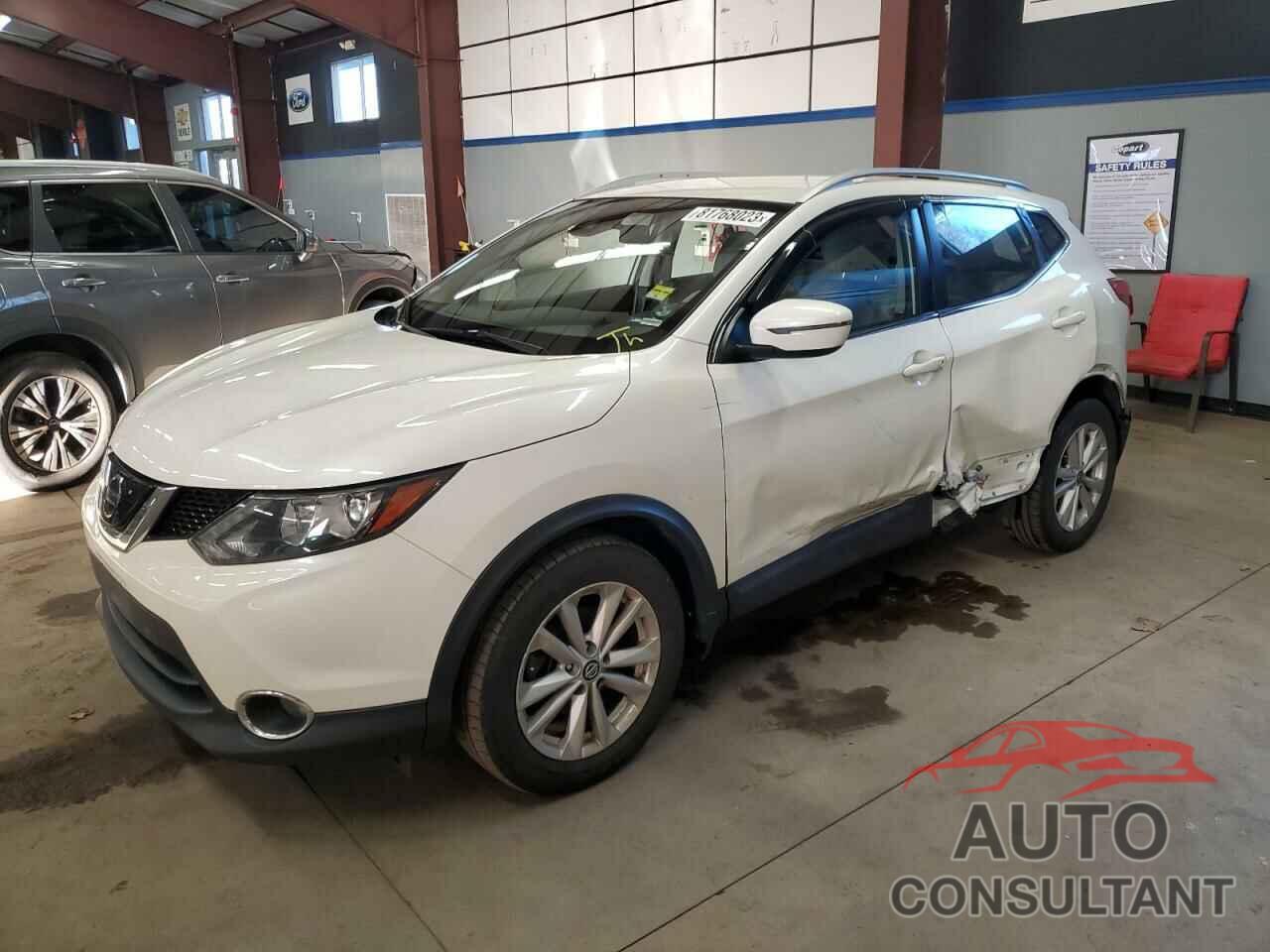 NISSAN ROGUE 2019 - JN1BJ1CR4KW622755