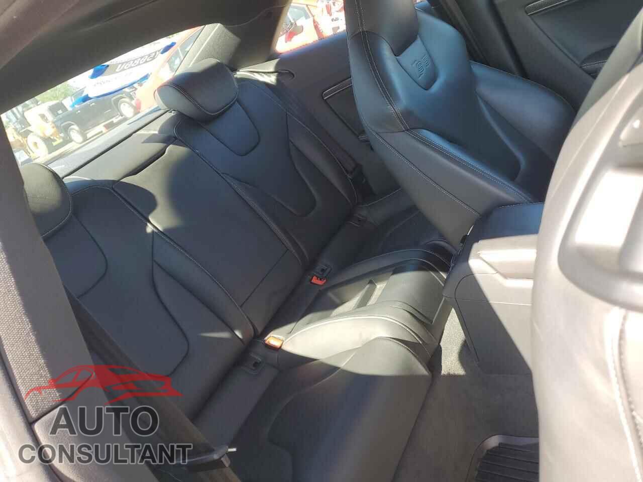AUDI S5/RS5 2014 - WAUCGAFR9EA024638
