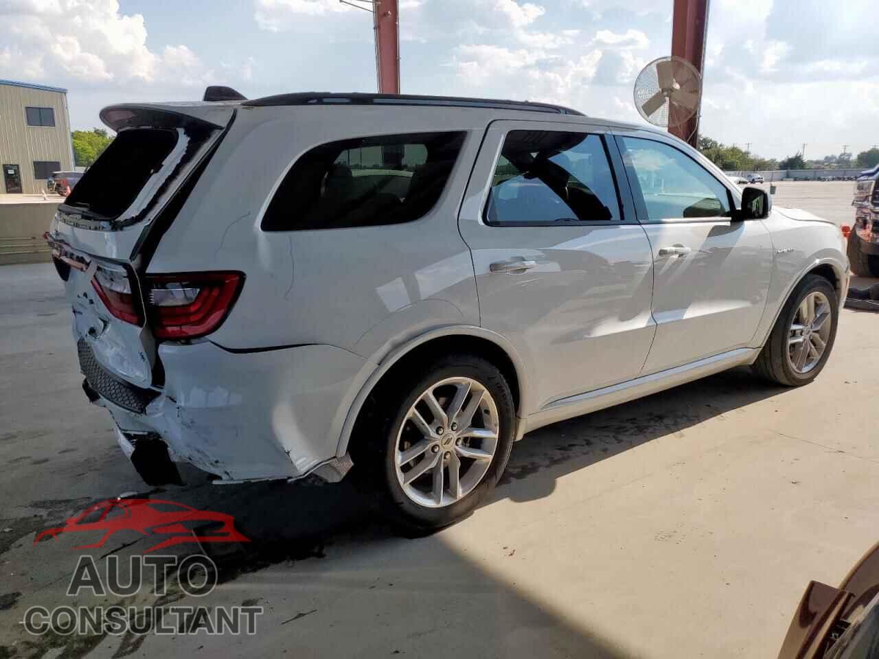 DODGE DURANGO 2023 - 1C4SDJCT3PC555851