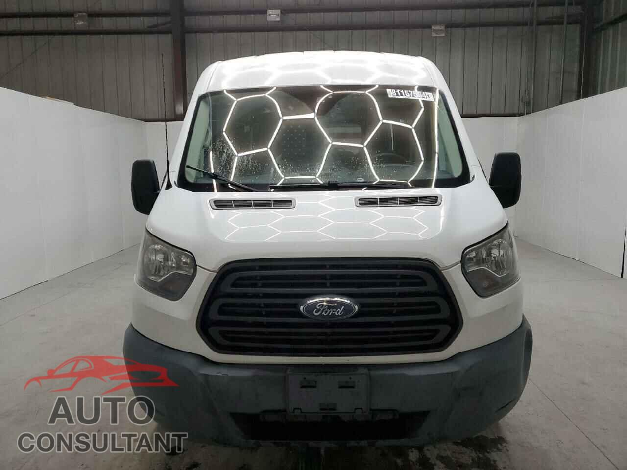 FORD TRANSIT 2018 - 1FTYR2CM7JKA11845