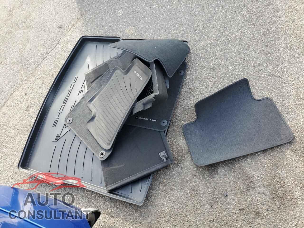 PORSCHE MACAN BASE 2023 - WP1AA2A53PLB10104