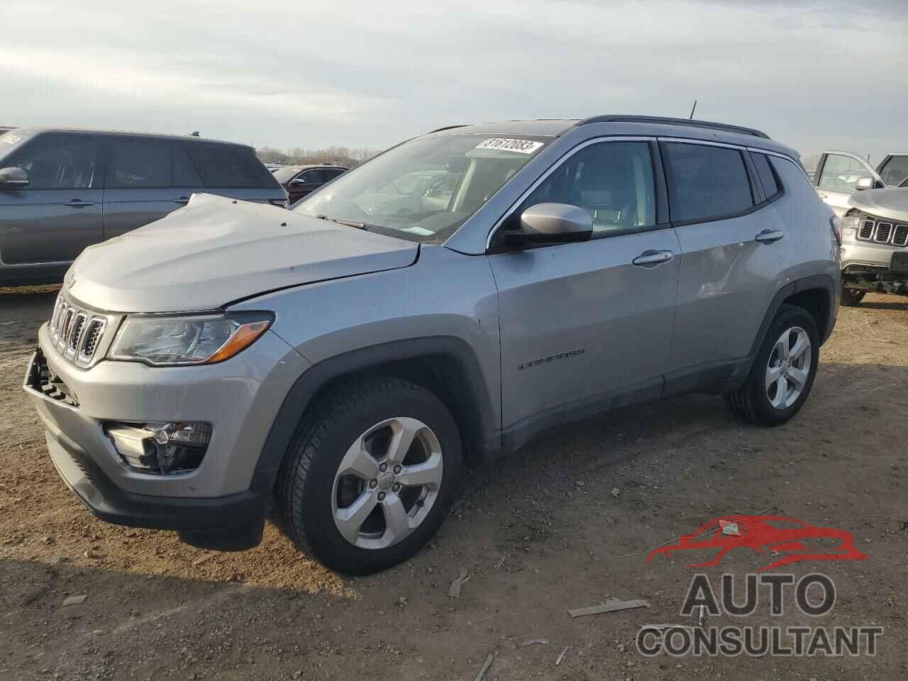 JEEP COMPASS 2018 - 3C4NJDBB5JT154555