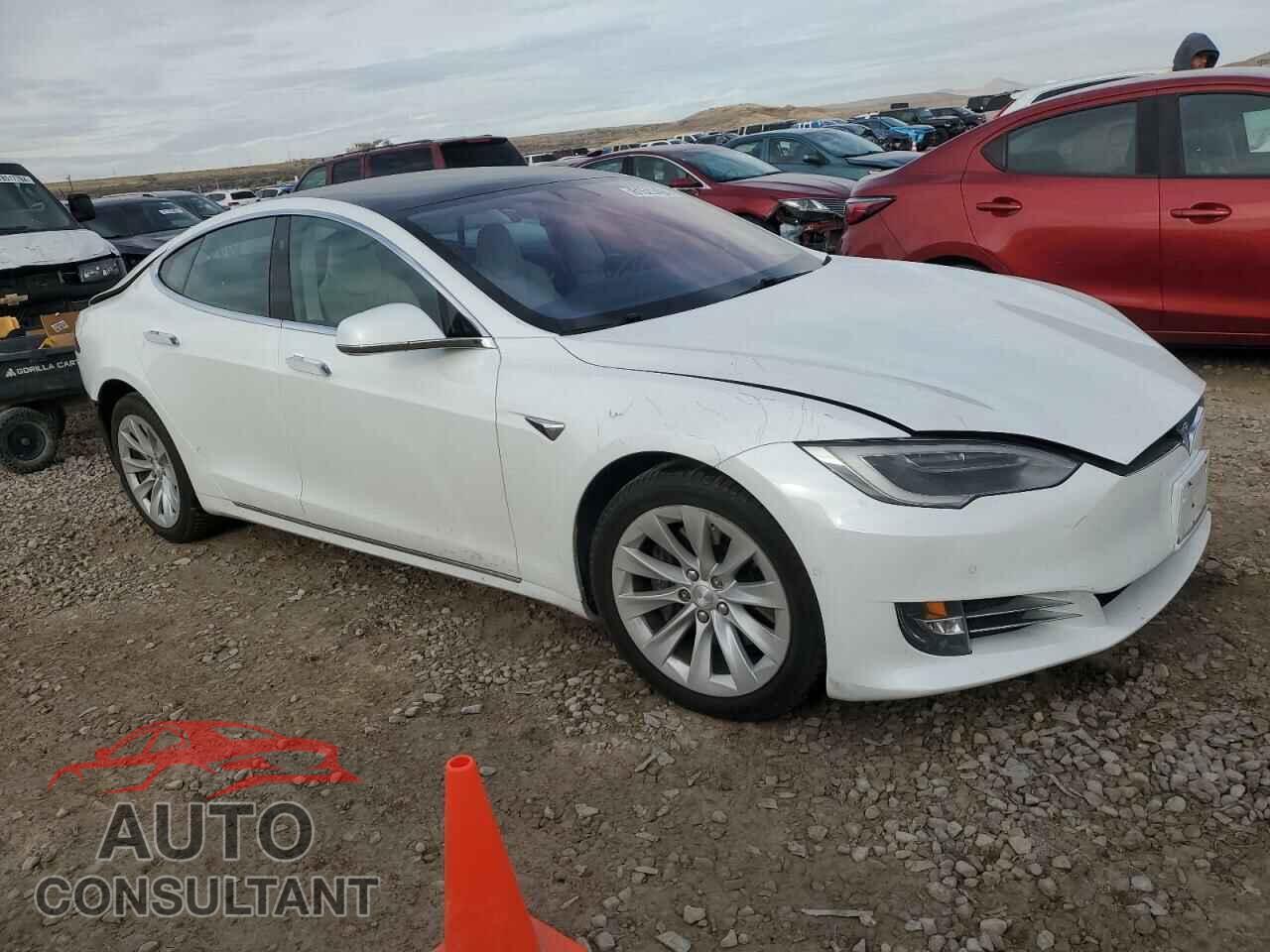 TESLA MODEL S 2018 - 5YJSA1E22JF246315
