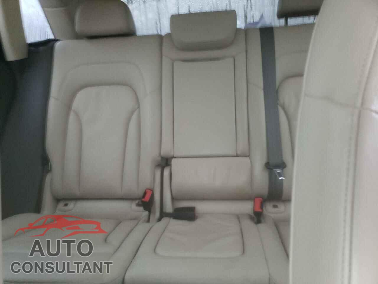 AUDI Q5 2015 - WA1CFAFP2FA025601