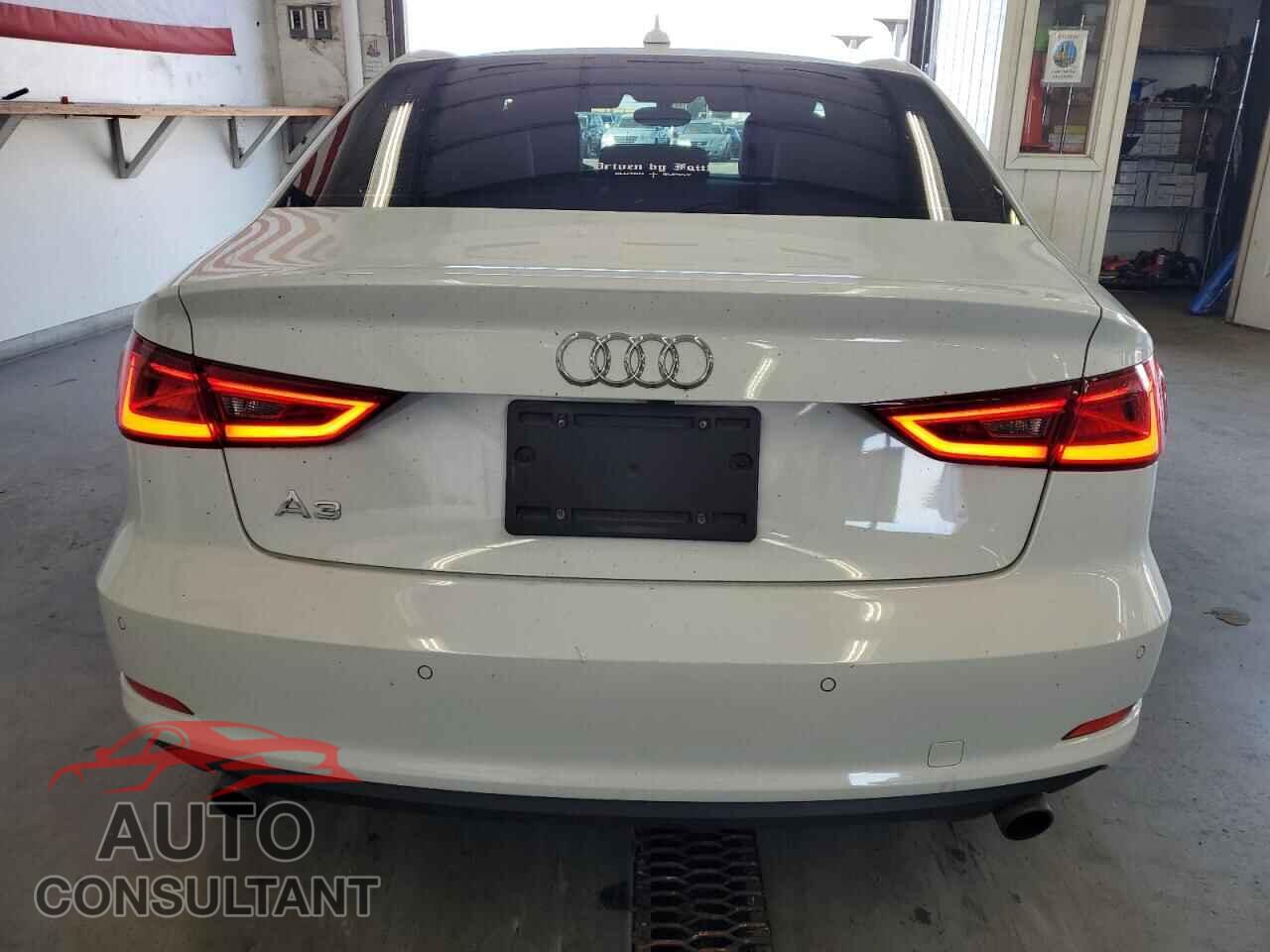 AUDI A3 2015 - WAUBFGFF8F1139417