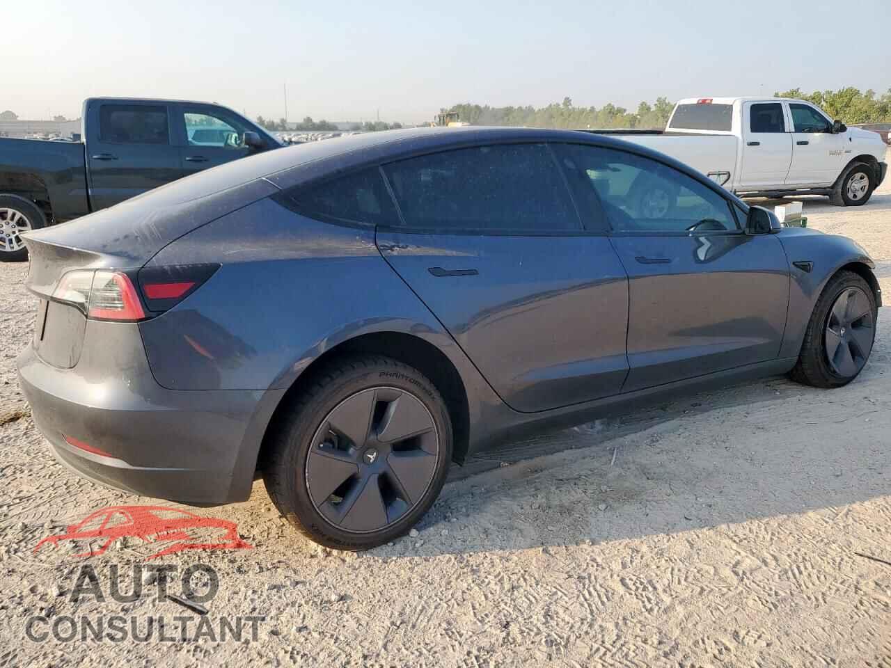 TESLA MODEL 3 2023 - 5YJ3E1EA4PF641198
