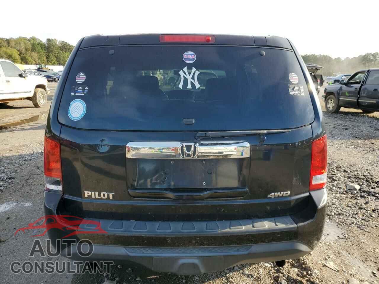 HONDA PILOT 2012 - 5FNYF4H2XCB003928