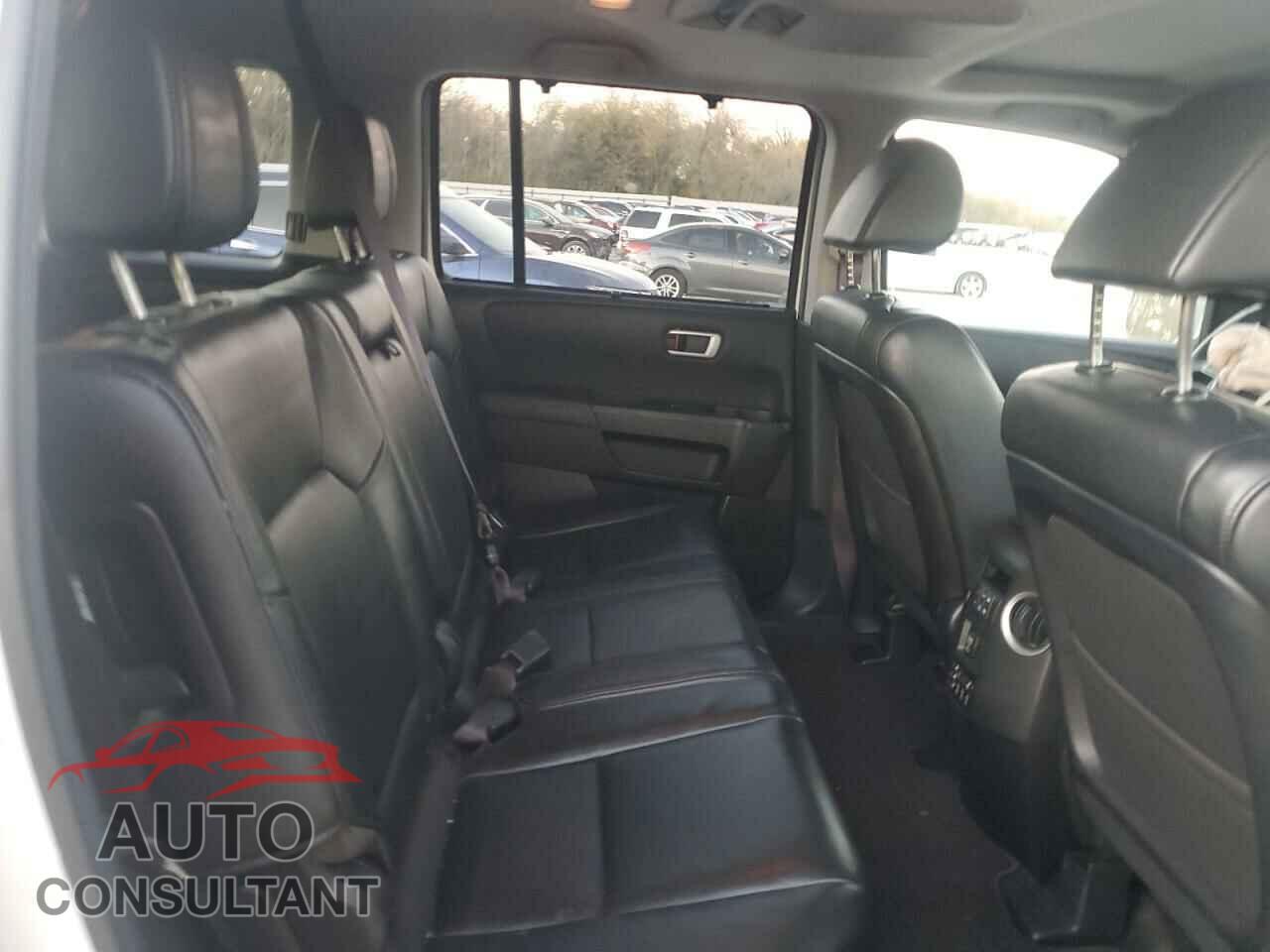 HONDA PILOT 2012 - 5FNYF3H98CB041990