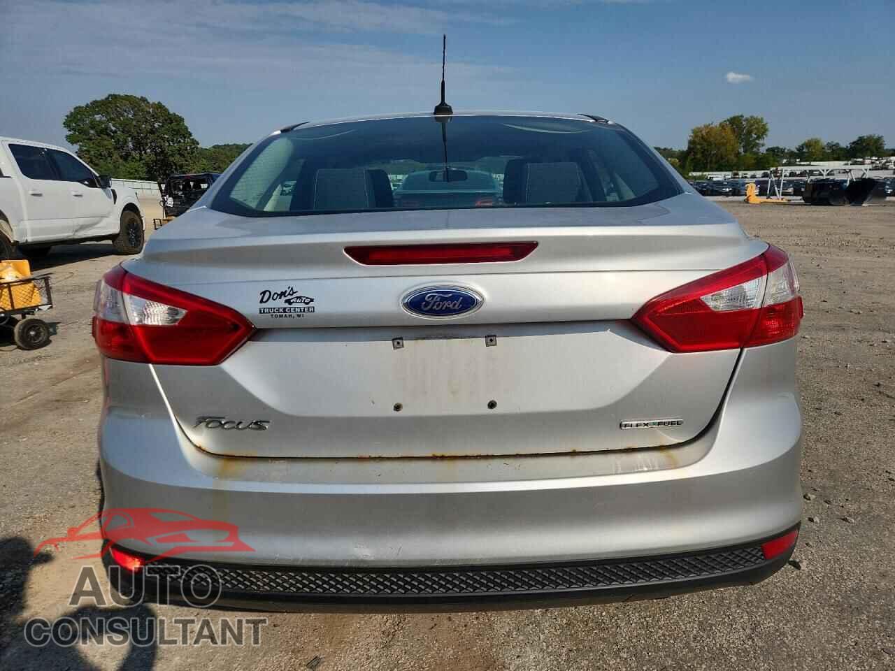 FORD FOCUS 2014 - 1FADP3E20EL288445