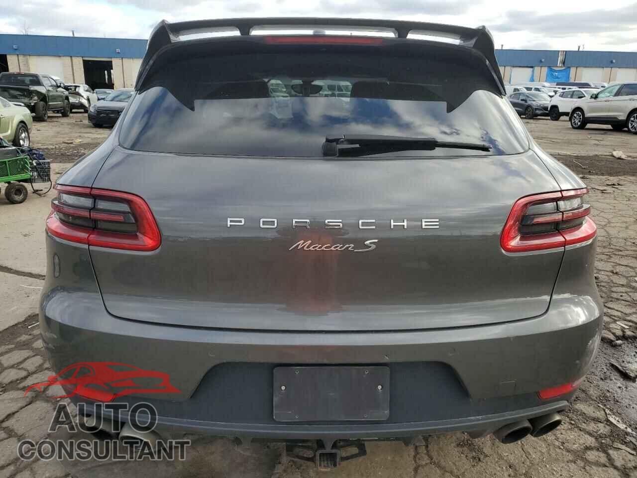 PORSCHE MACAN 2016 - WP1AB2A55GLB46079