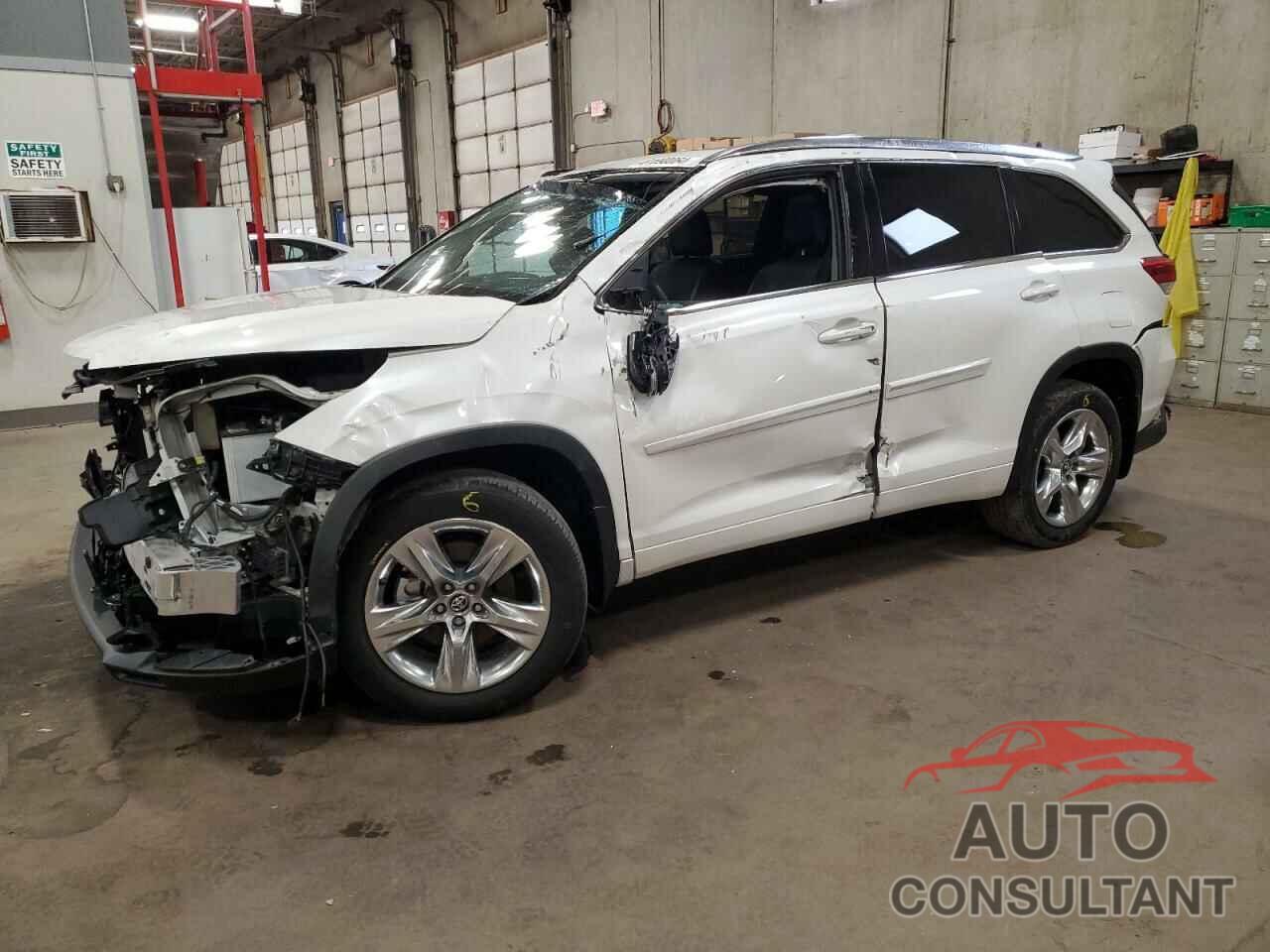 TOYOTA HIGHLANDER 2019 - 5TDDZRFH7KS706374