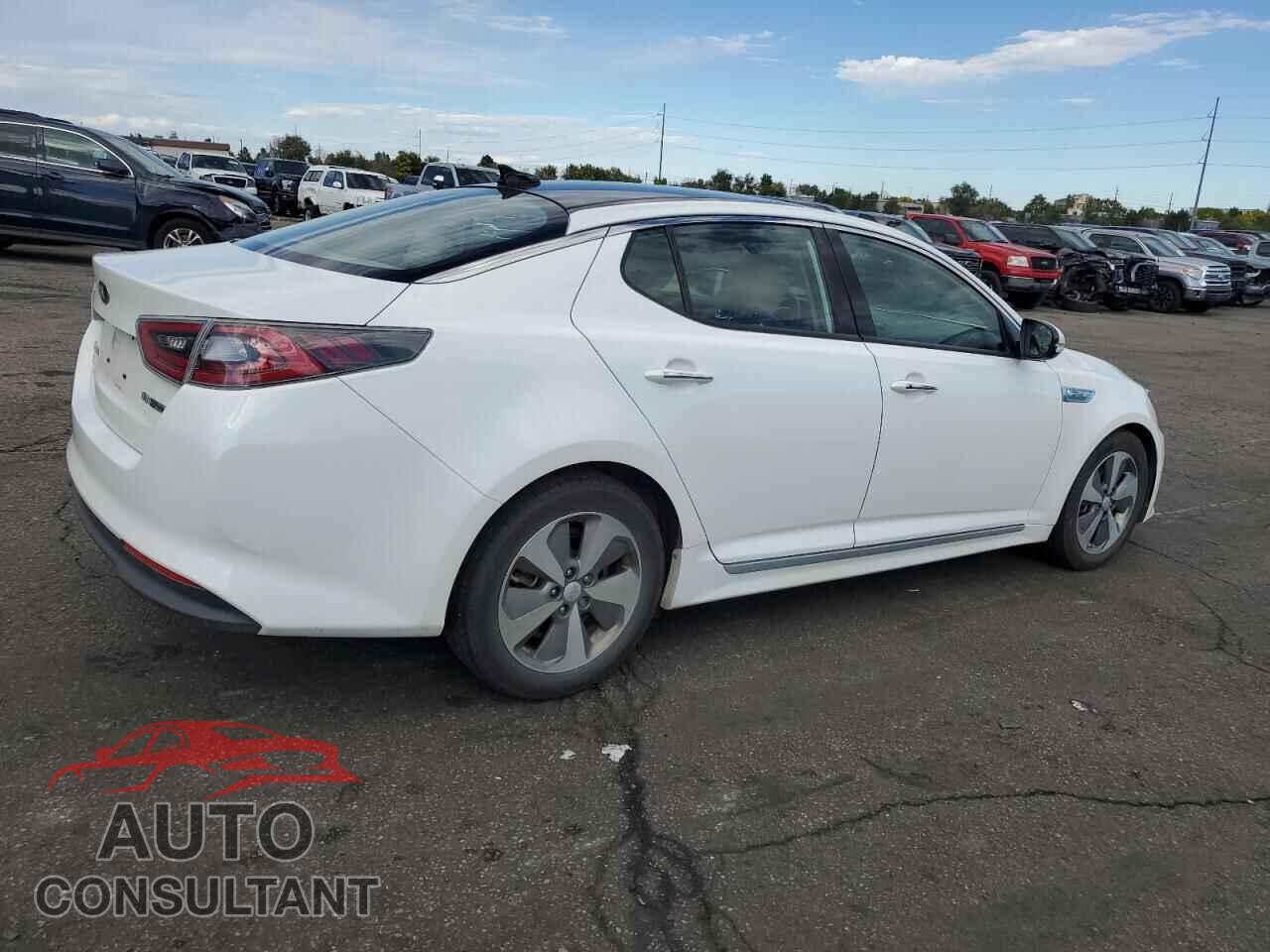 KIA OPTIMA 2014 - KNAGN4AD1E5068212