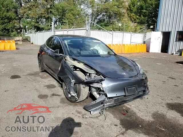TESLA MODEL 3 2018 - 5YJ3E1EA8JF117964