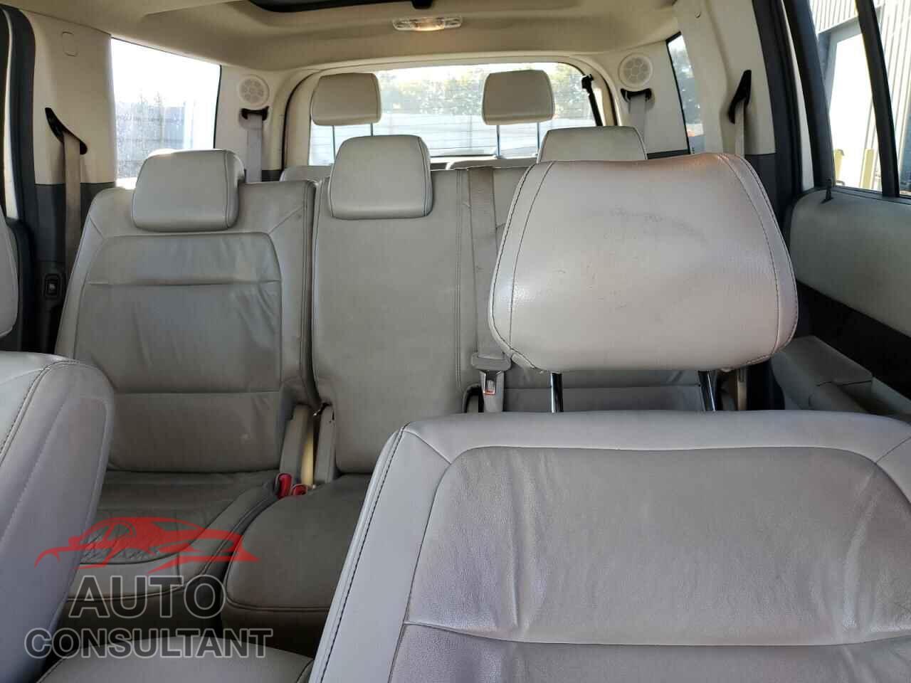 FORD FLEX 2011 - 2FMGK5CC7BBD15631