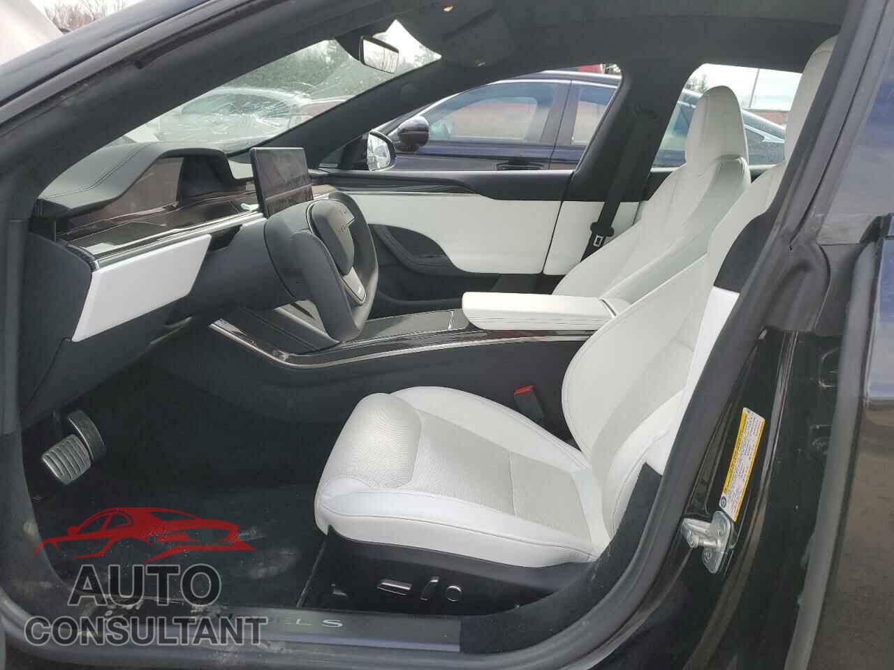 TESLA MODEL S 2022 - 5YJSA1E56NF479033