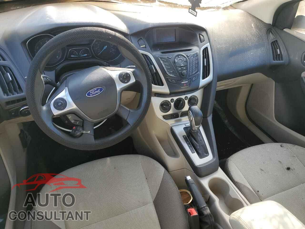 FORD FOCUS 2014 - 1FADP3F20EL104331