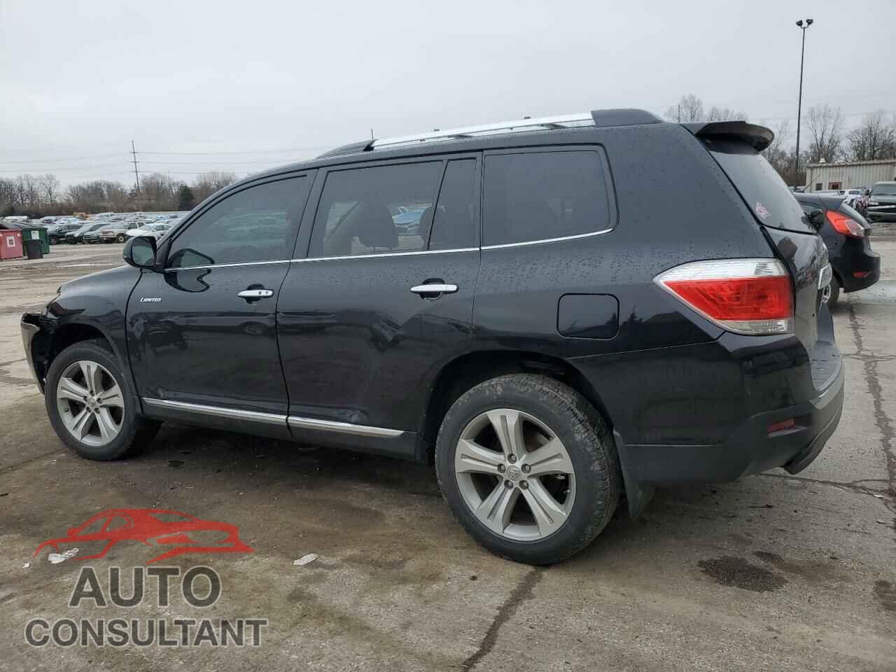 TOYOTA HIGHLANDER 2013 - 5TDDK3EH8DS246115
